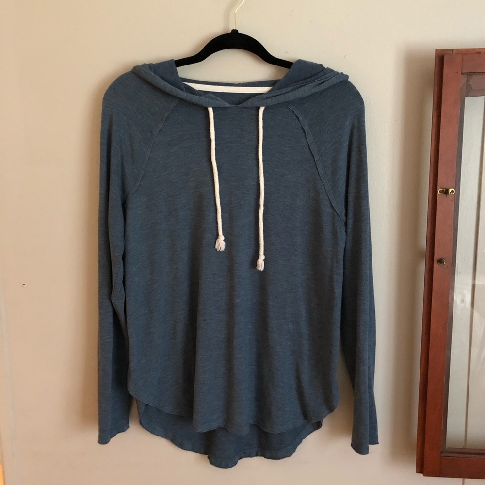 🌿Mossimo split side hoodie!!